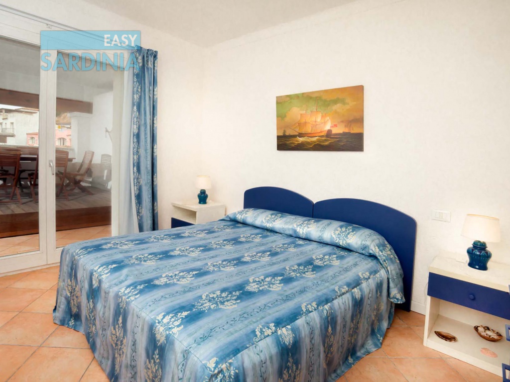 2 Camere da Letto, 4 Stanze, Appartamento, Affitto case vacanza, 1 Bagni,  veranda vista mare, il porto turistico, 2 posto autoID Annuncio 1099