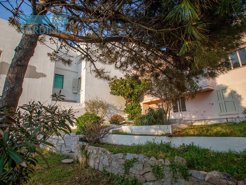 3 Camere da Letto, 5 Stanze, Appartamento, Affitto case vacanza, 1 Bagni,  50 mt. dalla spiaggia rena bianca smpia veranda con vista mare ID Annuncio 1157
