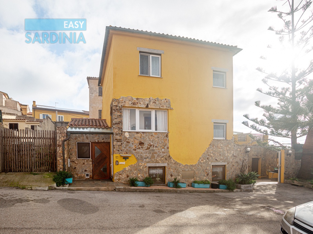 Via Cagliari 12, Santa Teresa Gallura, SS, Sardegna, Italy, 2 Camere da Letto Camere da Letto, 5 Stanze Stanze,2 BagniBagni,Villa singola,In vendita,Via Cagliari,1465