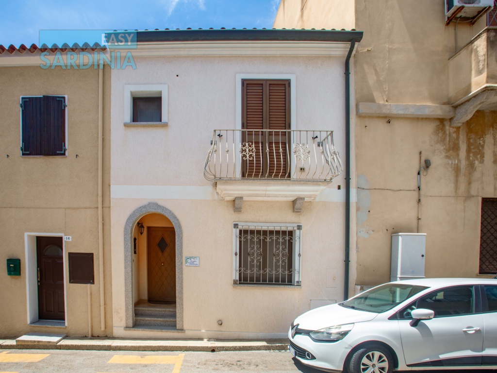 Via Lamarmora 14, Santa Teresa Gallura, SS, Sardegna, Italy, 3 Camere da Letto Camere da Letto, 5 Stanze Stanze,2 BagniBagni,Casa indipendente,In vendita,Via Lamarmora,1467