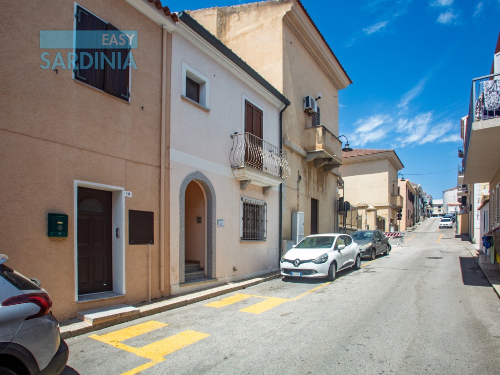 Via Lamarmora 14, Santa Teresa Gallura, SS, Sardegna, Italy, 3 Camere da Letto Camere da Letto, 5 Stanze Stanze,2 BagniBagni,Casa indipendente,In vendita,Via Lamarmora,1467