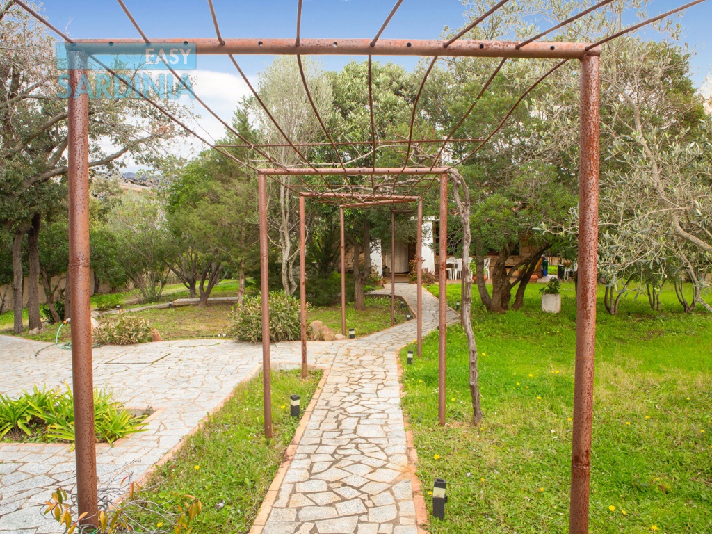 Via Amalfi, San Pantaleo, Olbia, SS, Sardegna, Italy, 4 Camere da Letto Camere da Letto, 8 Stanze Stanze,4 BagniBagni,Villa,In vendita,Via Amalfi,1481